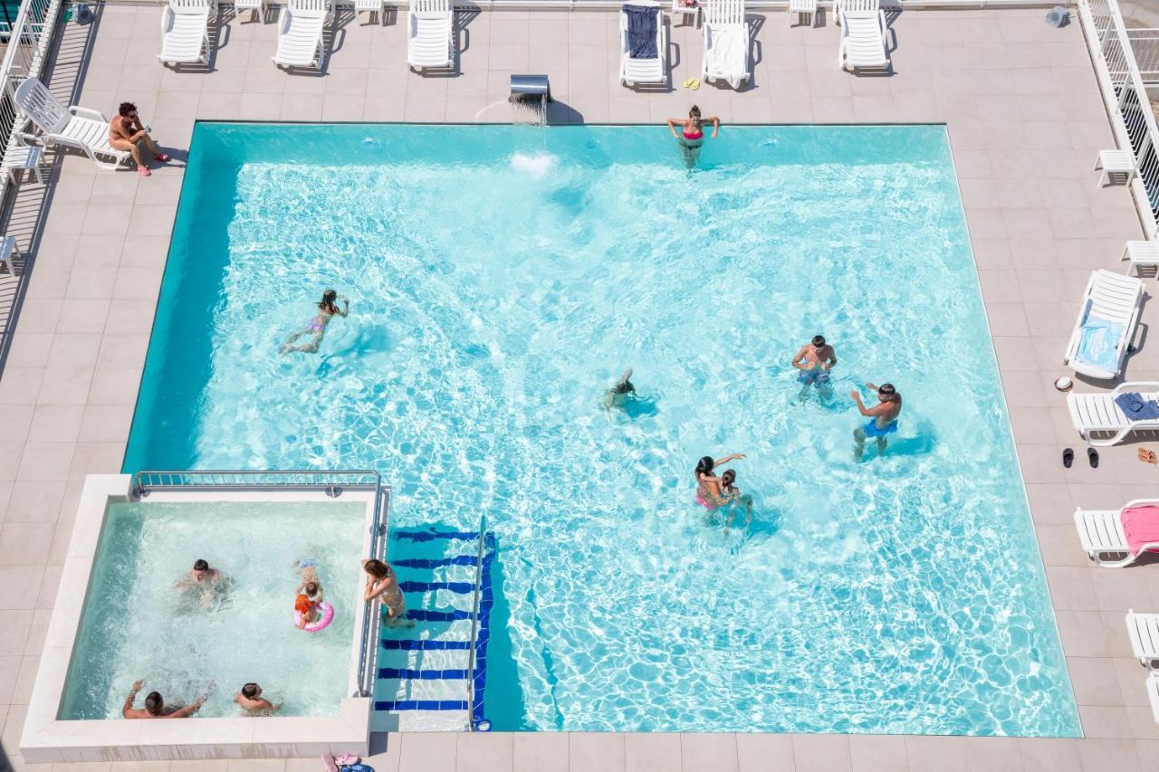 Hotel Alla Rotonda Lido di Jesolo Esterno foto