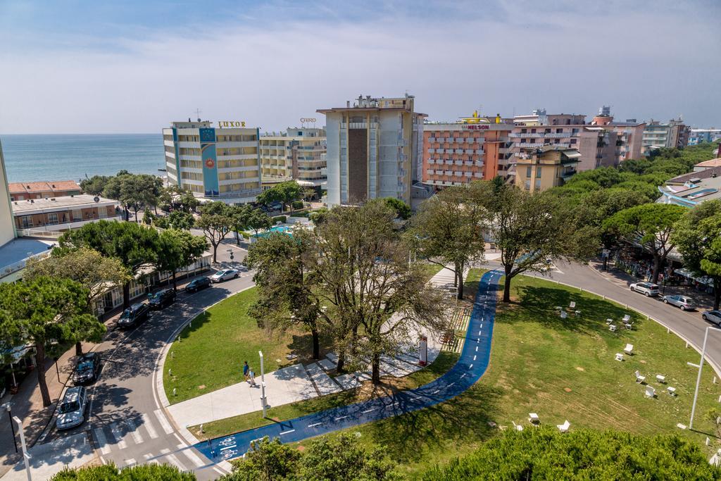 Hotel Alla Rotonda Lido di Jesolo Esterno foto