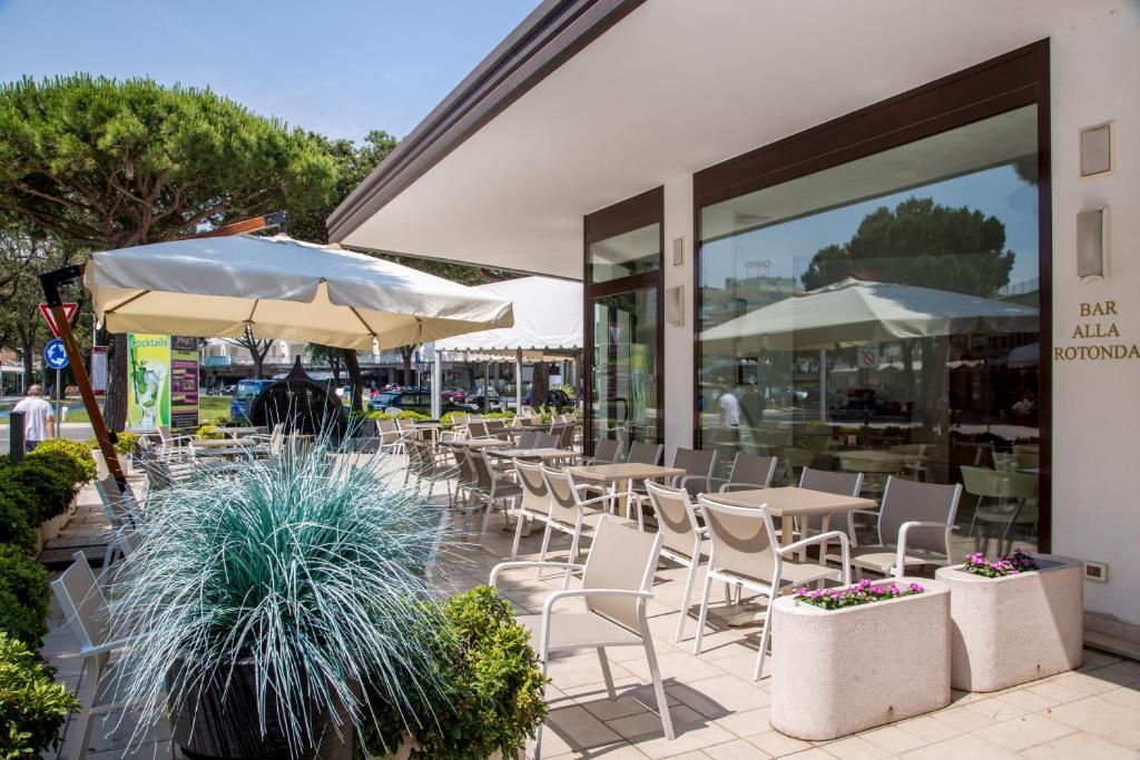 Hotel Alla Rotonda Lido di Jesolo Esterno foto